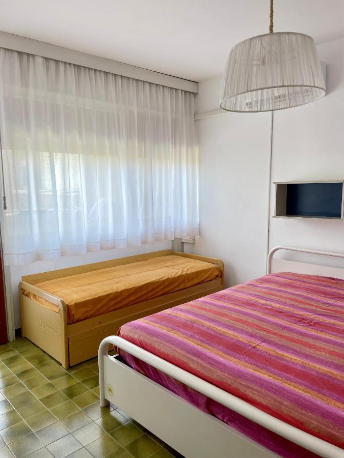 Condominio Centrale 104 Lignano Sabbiadoro Exterior foto
